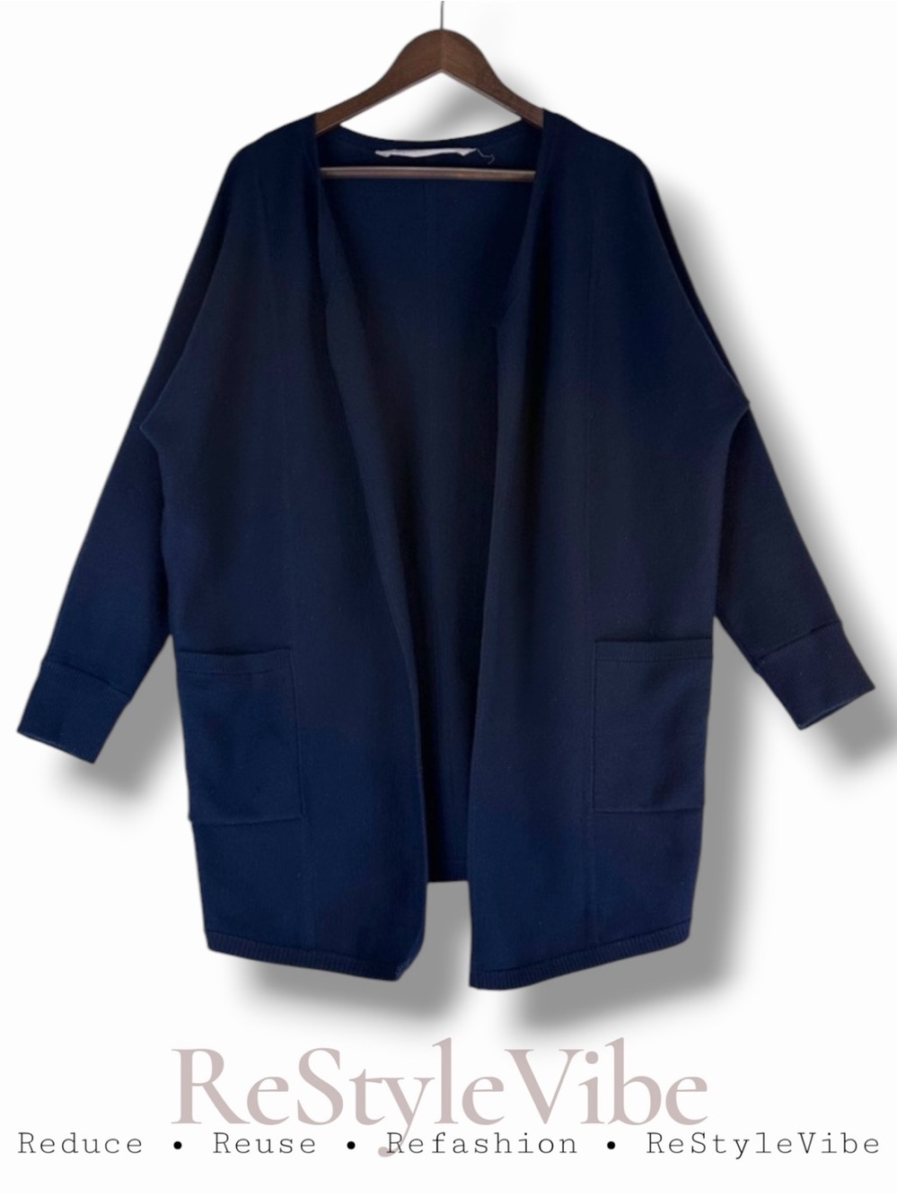 ATHLETA Women’s Size M Sweater Knit Cardigan Oversized Cocoon Style Stretch Wool